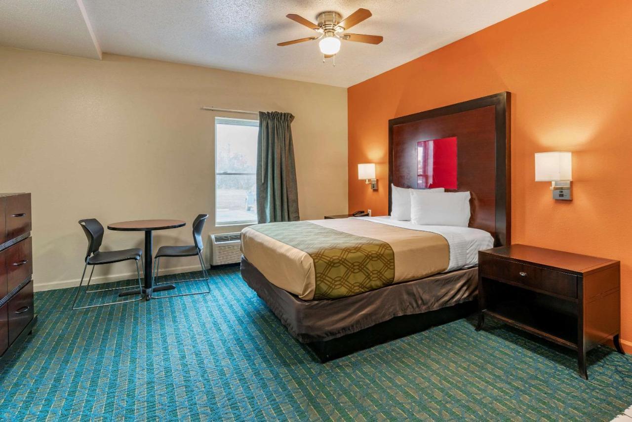Econo Lodge Inn & Suites Granite City Ngoại thất bức ảnh