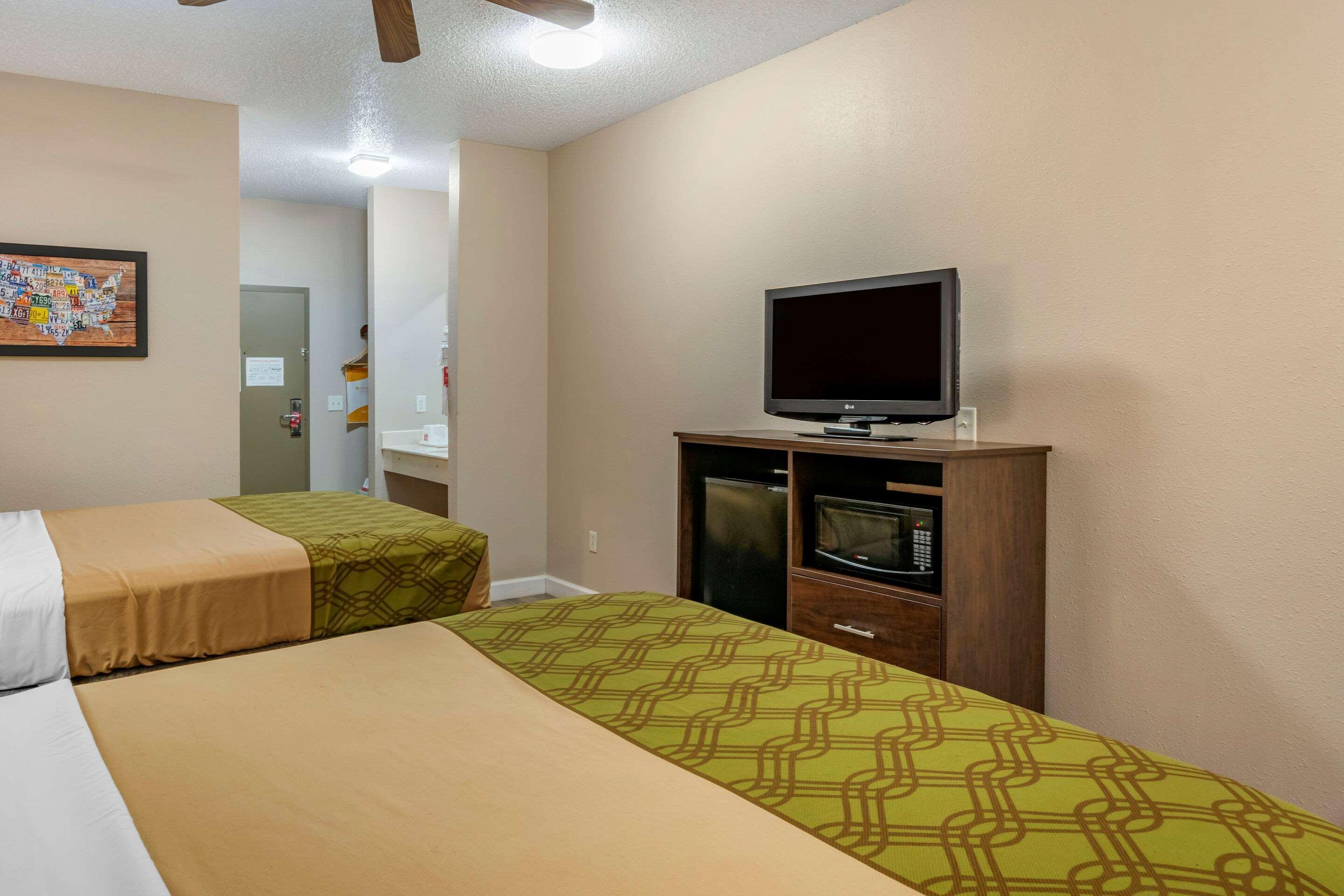 Econo Lodge Inn & Suites Granite City Ngoại thất bức ảnh