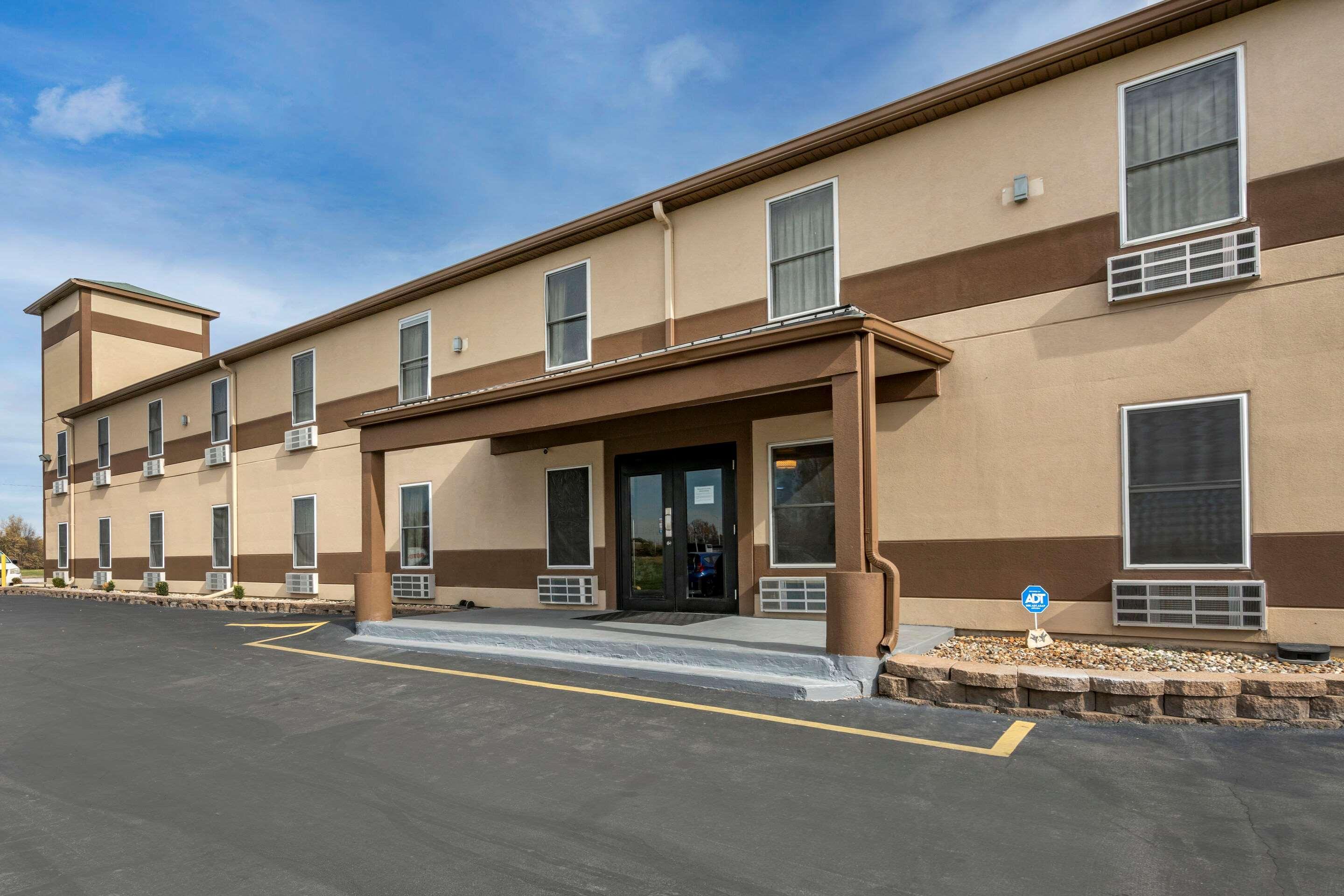 Econo Lodge Inn & Suites Granite City Ngoại thất bức ảnh