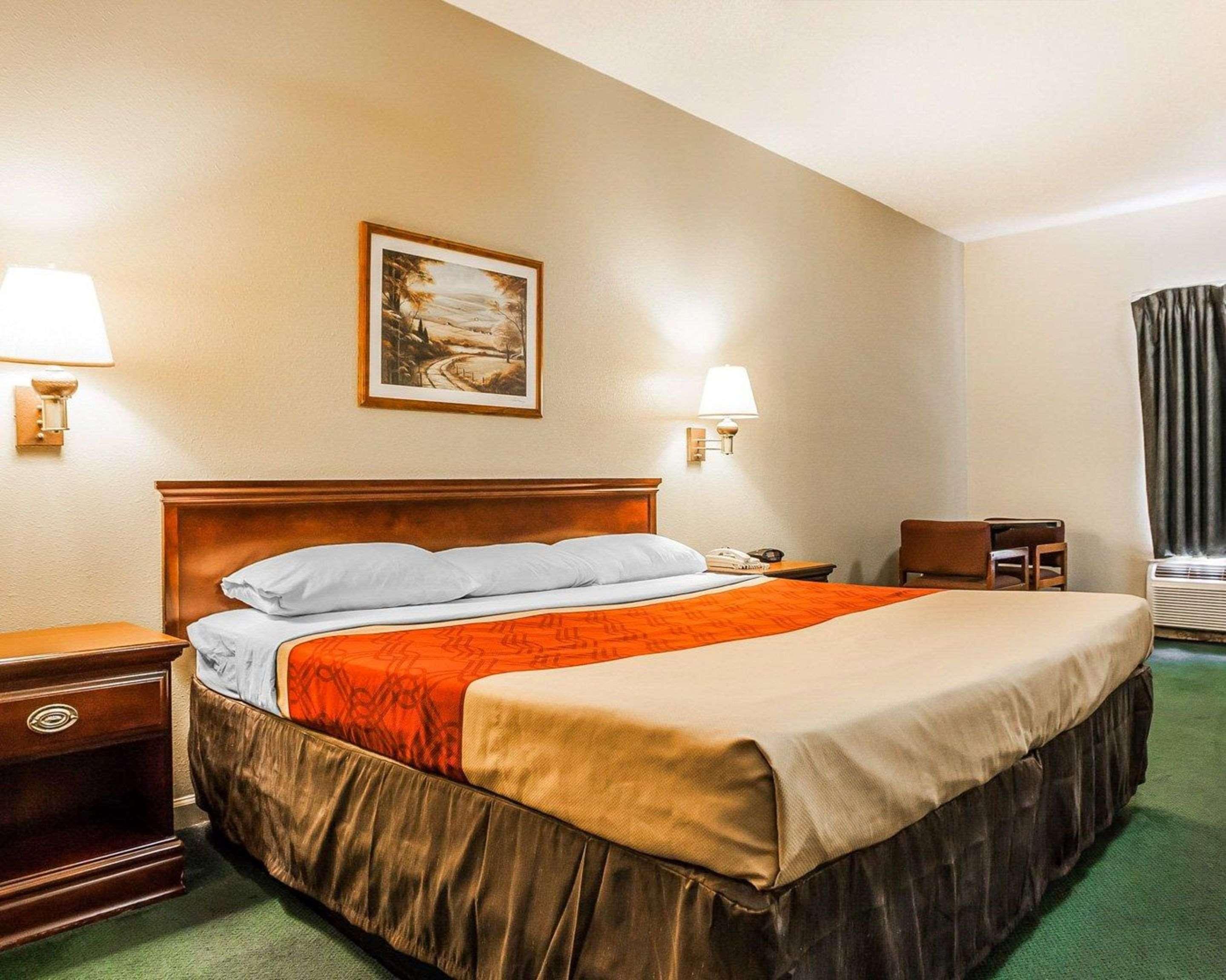 Econo Lodge Inn & Suites Granite City Ngoại thất bức ảnh