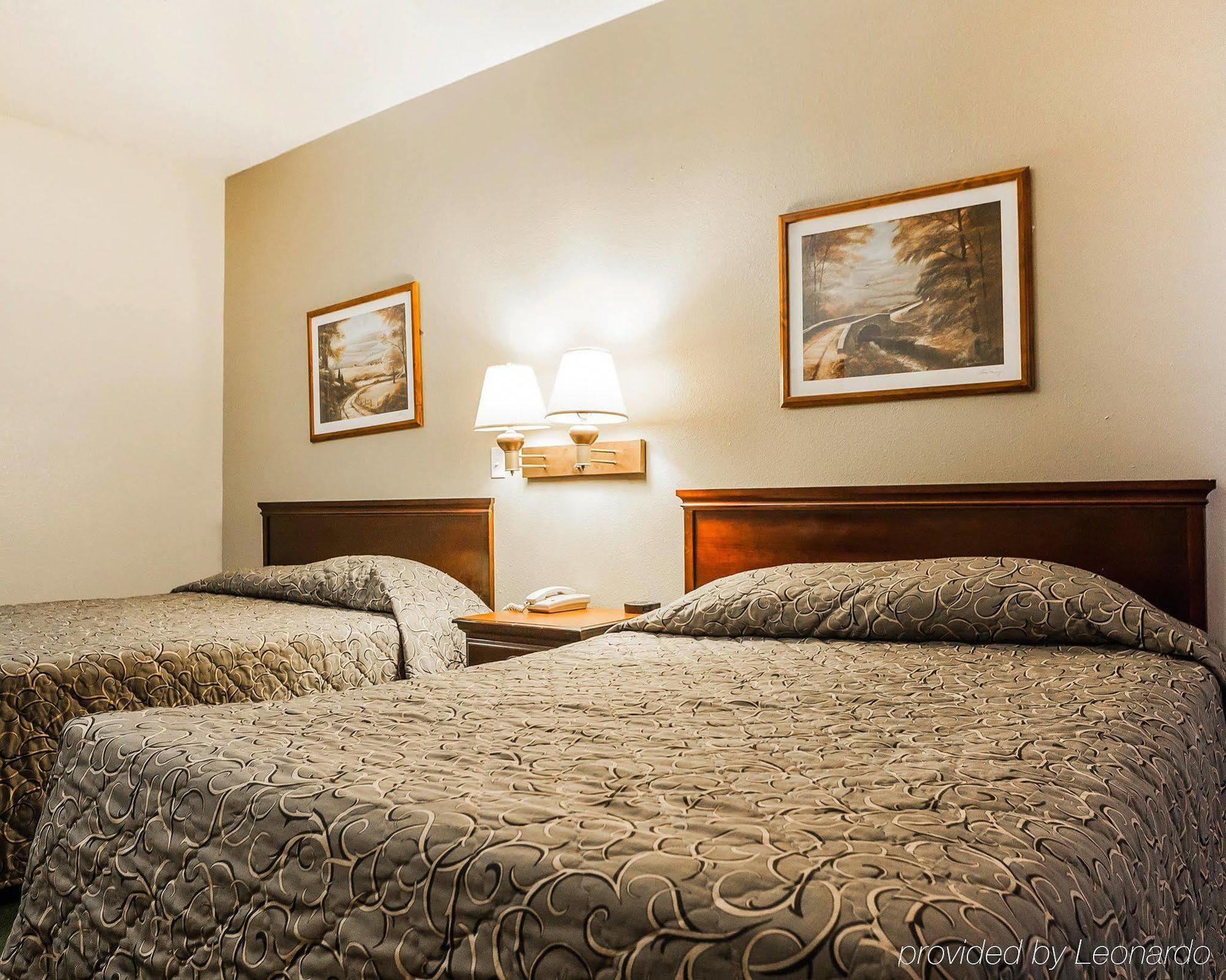Econo Lodge Inn & Suites Granite City Ngoại thất bức ảnh